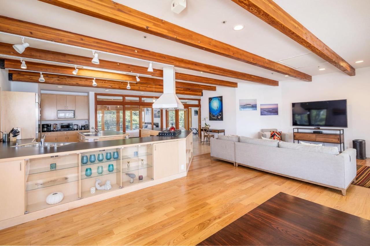 Luxury Beachfront Penthouse Walk To The Beach Restaurants Entertainment Half Moon Bay Esterno foto